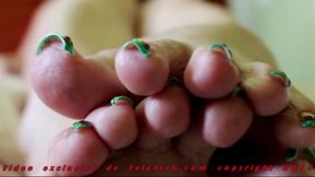 Foot-worshipping darling takes off her shoes for you