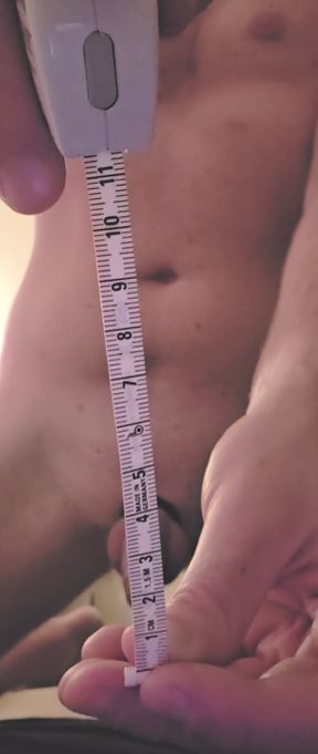 Measure my small dick and cum