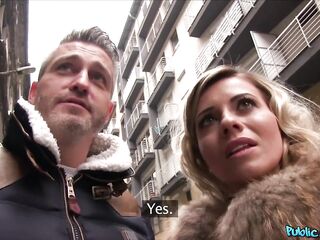 Public Agent Worldclass Wifey Screws a Stranger during the time that her Spouse Waits Outside
