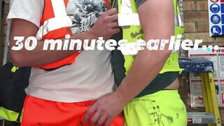 Szopás, krémes pisilés, spermalövés, gyömbér, buborék fenék, buborék – hatalmas fasz, amatőr brit srácok análisan dugnak meg