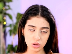 Nubiles Uzza Wet Yoga