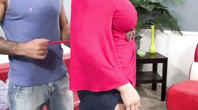Savanna Jane The Busty Blonde Sucks A Big Dick Till Her Pussy’s Shaved RAW