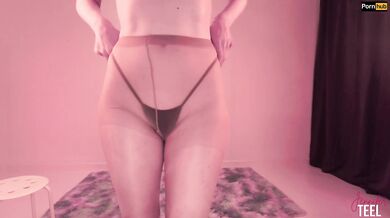 Pantyhose Straining Under Savage Ass Bouncing
