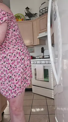 Ripe milf devours thick cock&#x1F32D; in kitchen frenzy, juices dripping on tile