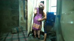 Busty Wife Enjoy with Electrician