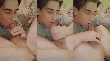 Julia Porn loves to do autofellatio and cum in her own mouth. Awsome hot self-sucking!
