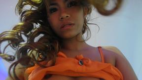 ”Suri On Asian Sex Diary”