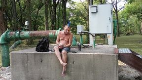 9-28-2025 Spit Feet Sunday: Busy Park Spit Feet