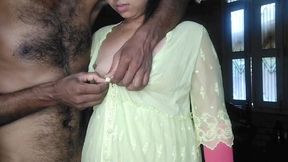 Indian aunty ko indian ladke ne pata kar choda