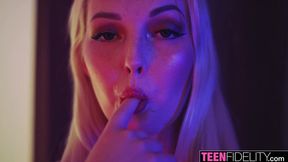Teen Fidelity Teases Fate With A Tiny Blonde