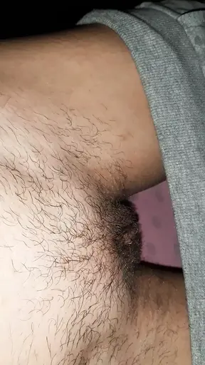 I hide in the barn to fuck my hairy, wet pussy to a shaking orgasm - Lesbian-candys