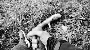 The Zombie Apocalypse Came, I Managed to Escape and It Occurred to Me to Masturbate Fast!