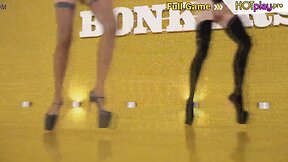 Futanari orgy: hot trannies dance and have sex at a 3d shemale party