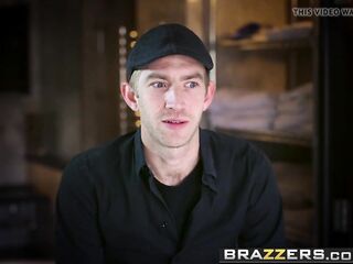 Brazzers - Milfs Like it Large - Kayla Green Danny D - Doctor