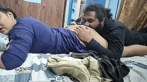 Husband Buries His Tongue Deep in Wife�s Juicy Ass