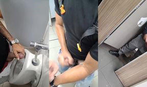 Festival de rolas disponíveis no banheirão