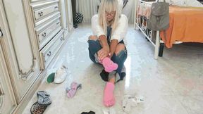 Search for socks WMV (1920x1080) FHD