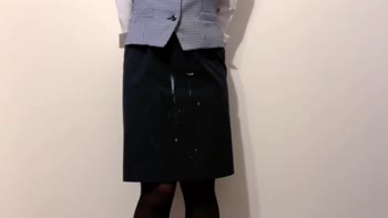 Bukkakesiru's Office Seduction: Cum-Stained Pantyhose and High Heels