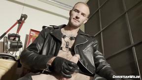 ChristianWilde: Christian Wildes Solo Leather Worship And Deep Tease Domination