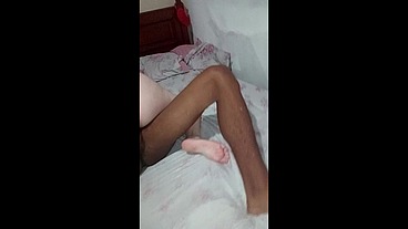 Esposa Otaku traindo marido pegando novinho e sentando gostoso