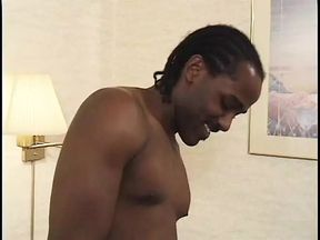 Booty ebony slut begins with blowjob and and with facial cumshot