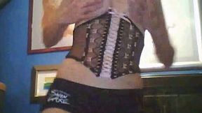 Cute and skinny milf lady on the wabcam wants to dance