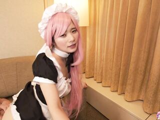 Hawt Sexual Maid