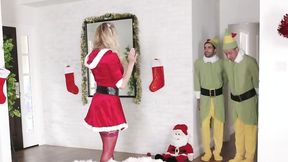 ”Mature COUGAR Brandi Love brings Love & Joy & Juggs”