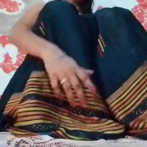 Desi and hot bhabhi video watches