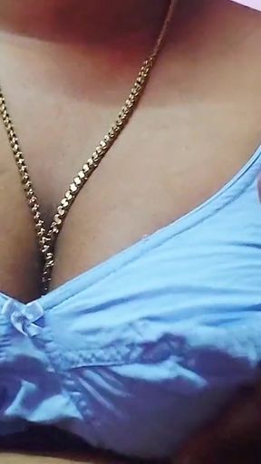 Zoya Bhabhi Desi Sex with Hubby in room   Clip 1