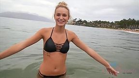 Emma Hix - Emma Looks So Tasty When Look In The Ocean