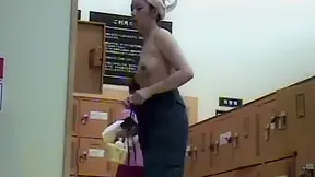 japanese public bathroom.4