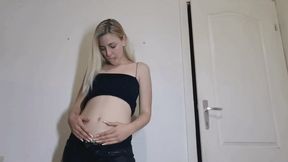 Embarrassing bloating CUSTOM MP4