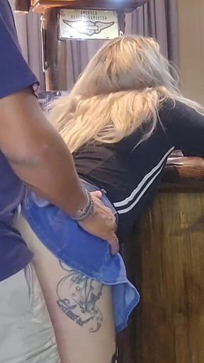 Hot Blonde Spreading Her Pussy Lips for a Massive Creampie