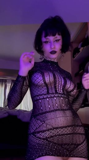 Curvy Black Pro Adult Solo Action