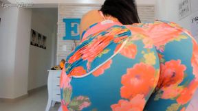 Role Play Sexy Gym Girl JOI Jerk off Instructions