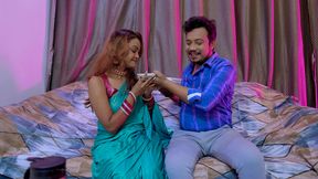 Husband and wife honeymooned and had hardcore sex in the middle of the sea