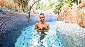 RISKY!!! SECRET SWIMMINGPOOL-FUCK WITH LARA