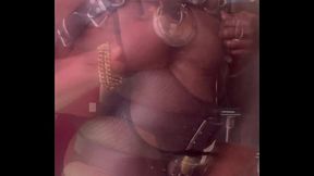 Black Mature Muscle Butt Slut Vibrating Toy Cum