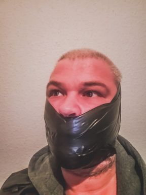 Task gagged