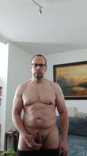 I admire my physical results after 4 months of sport   Clip 1