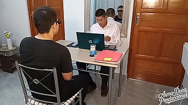 Entrego mi culo para un nuevo trabajo