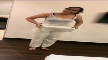 Indian girl remove dress