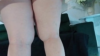 Vivi Guedez - C With this hot weather, the naughty girl asked to be fucked hard and rode the cock until she came, as promised by the newbie she gave up anal without fuss and fucked deliciously until t