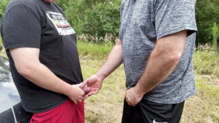 Creampie, coppia, senza preservativo, scopata, peloso, papà, all'aperto – orsi gay americani amatoriali che si fanno scopare analmente