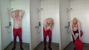 strumpfhose und inkontinenzhose in der dusche