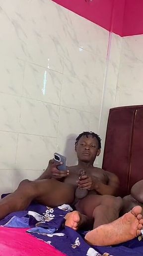 Ebony Muscular Bottom