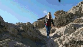 A stuck foot and a lost sneaker WMV