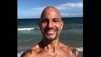 BEACH BODY beach body