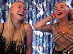 Amateur Blonde Teen Anal Dildo